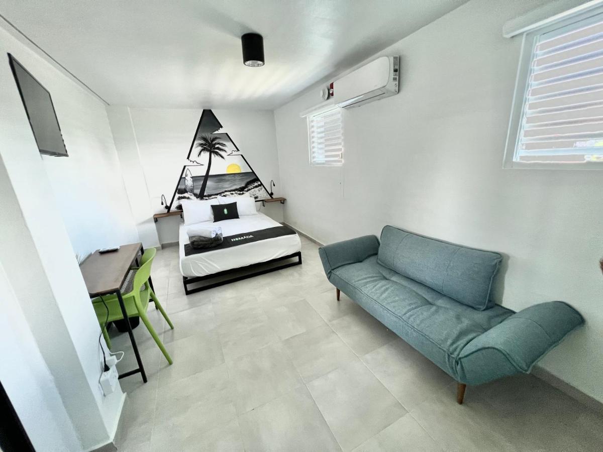 Nomada Beach Hostel- Isla Verde 산후안 외부 사진