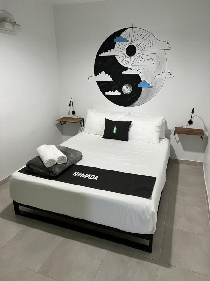 Nomada Beach Hostel- Isla Verde 산후안 외부 사진