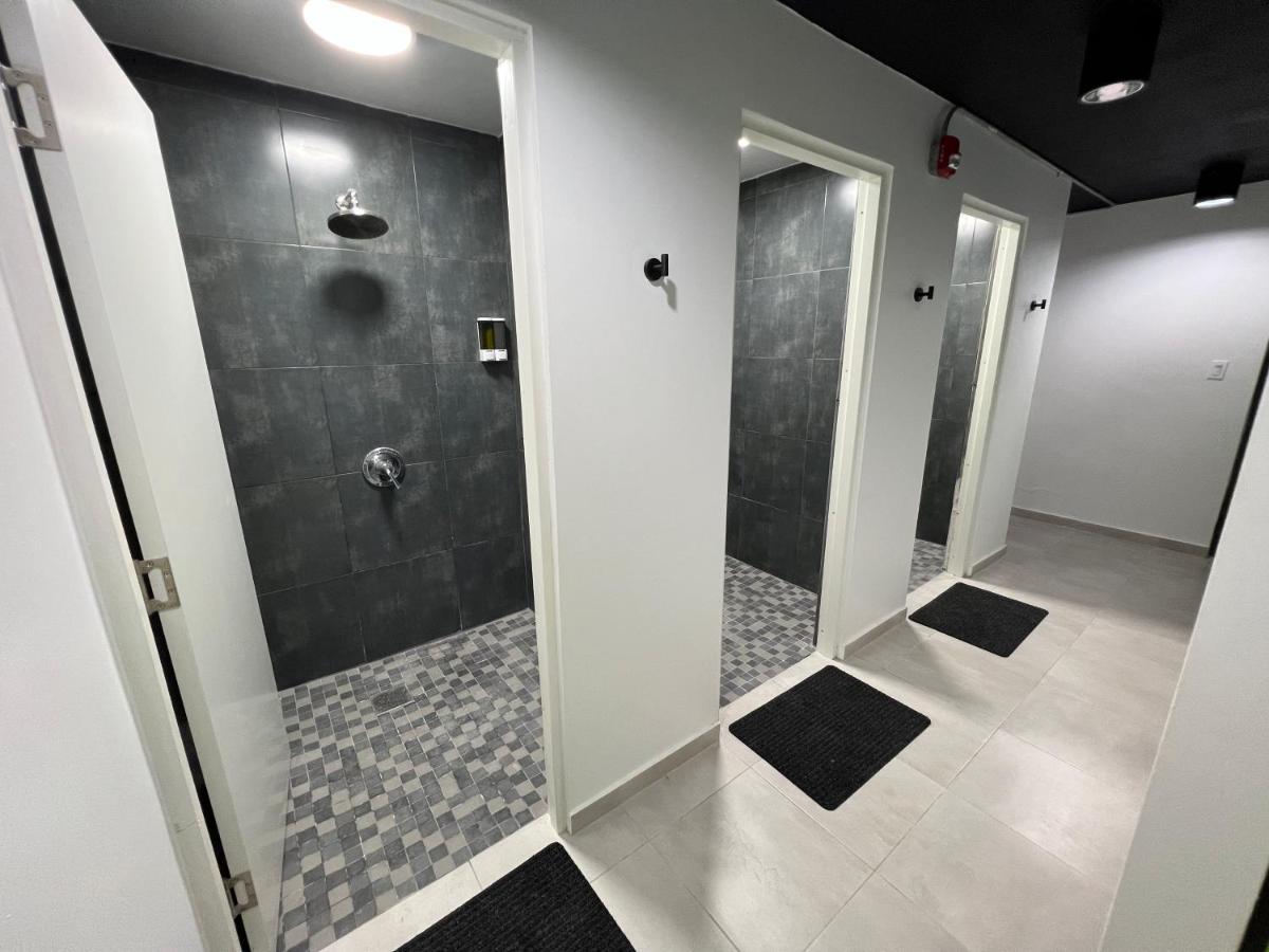 Nomada Beach Hostel- Isla Verde 산후안 외부 사진