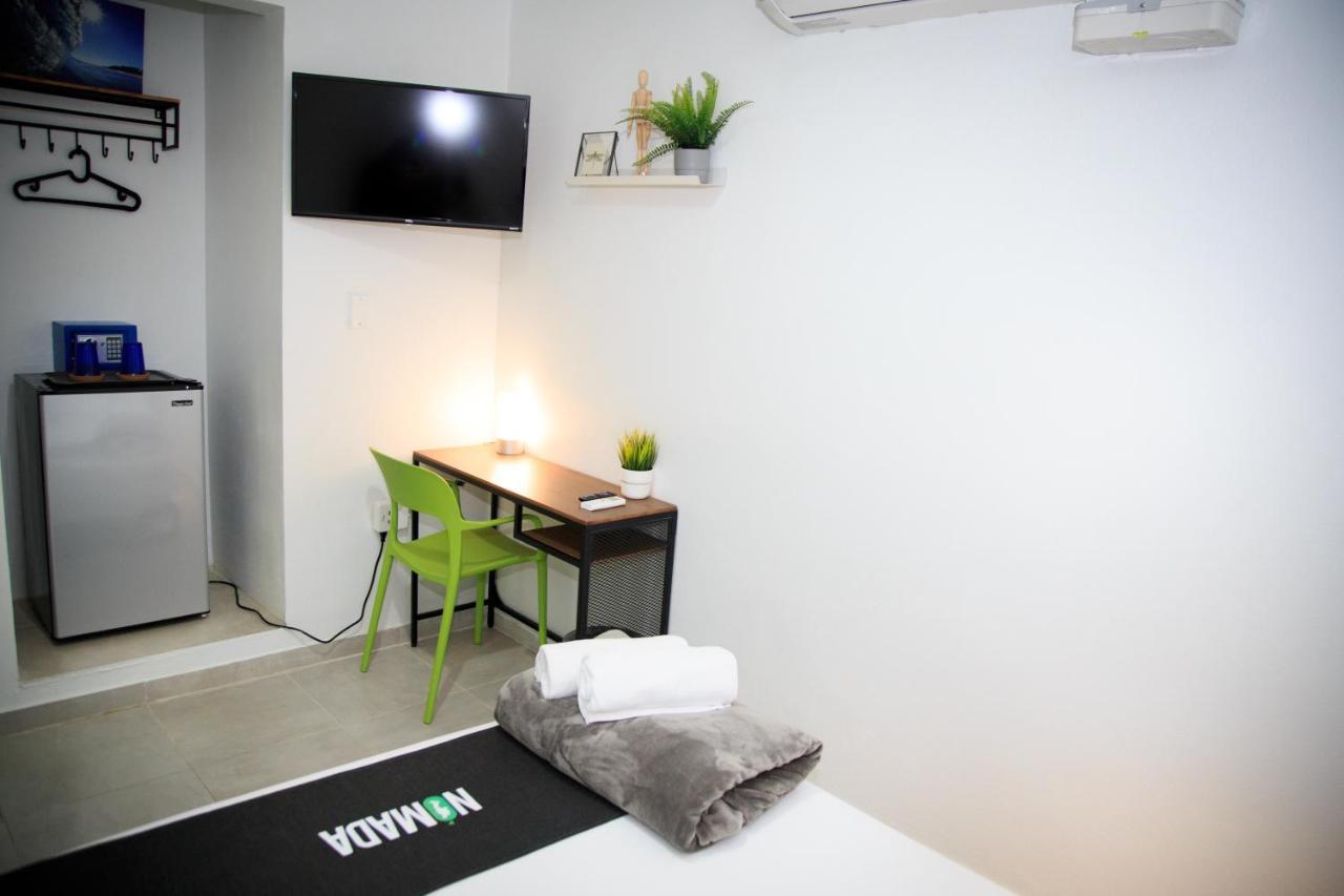 Nomada Beach Hostel- Isla Verde 산후안 외부 사진