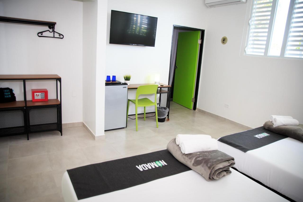 Nomada Beach Hostel- Isla Verde 산후안 외부 사진